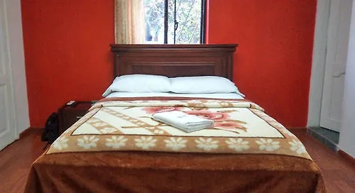 Hostal Imperial Quito 2*,