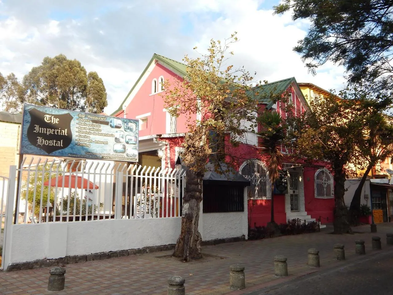 Hostal Imperial Quito Guest house