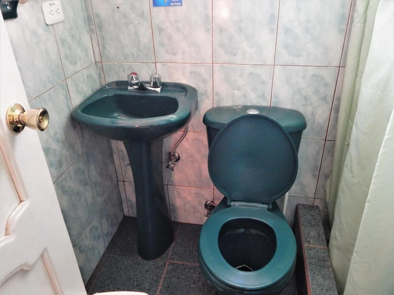 Hostal Imperial Quito Casa de hóspedes